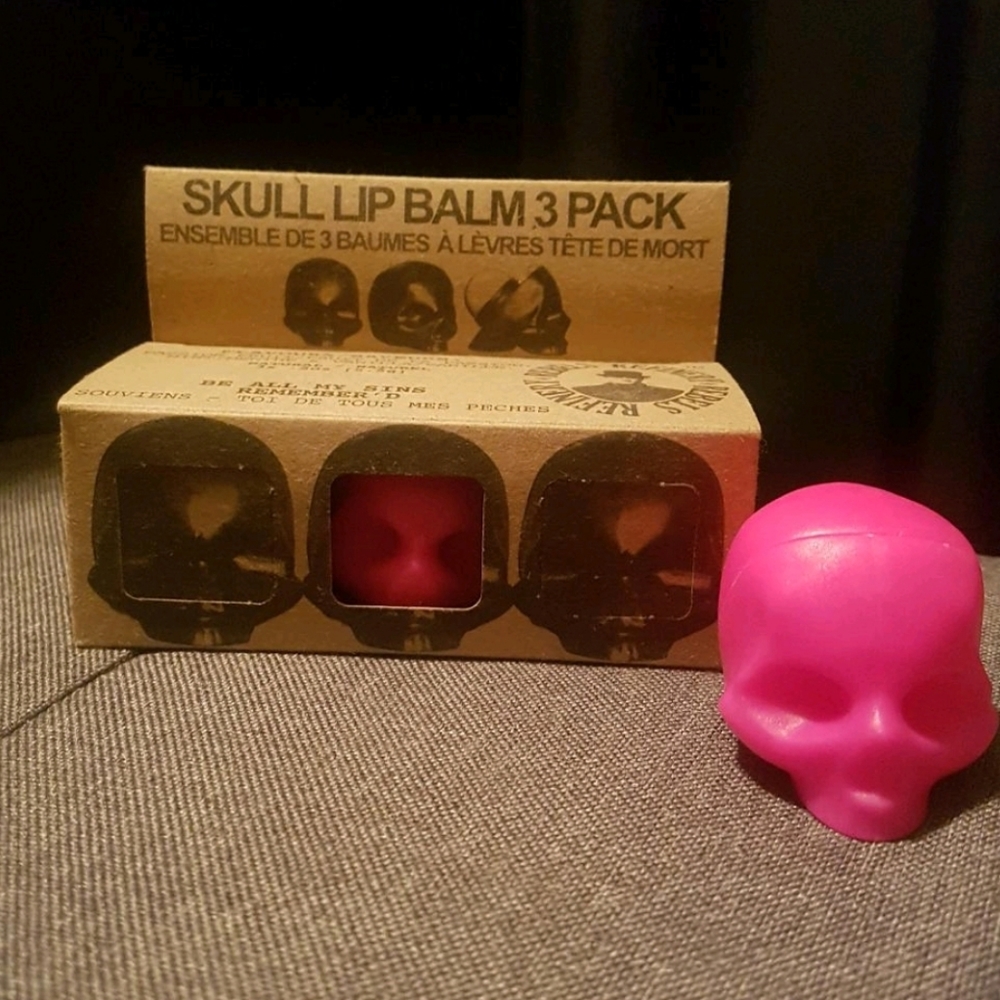☠Skull Lip Balms ☠